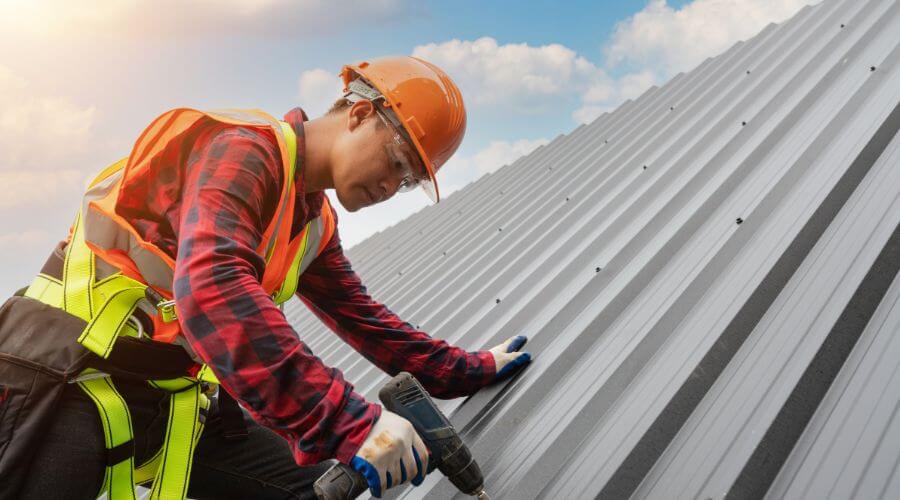 Professional Emergency Roof Repairs services in Delia, KS